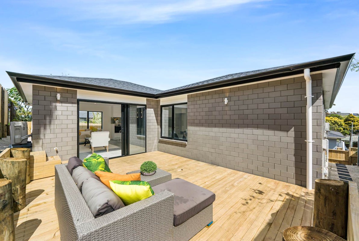 82C Vodanovich Road, Te Atatu South, Auckland - Carousel 2