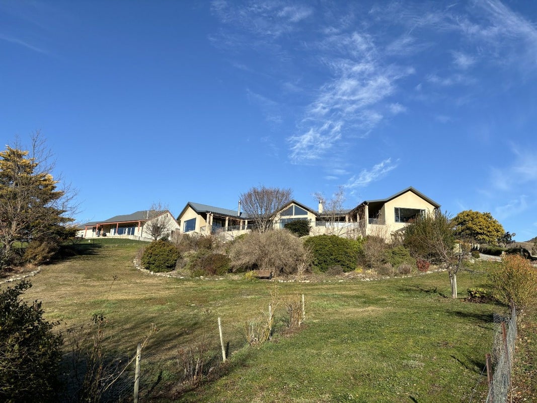 25 Lowburn Valley Road, Lowburn, Cromwell - Carousel 1