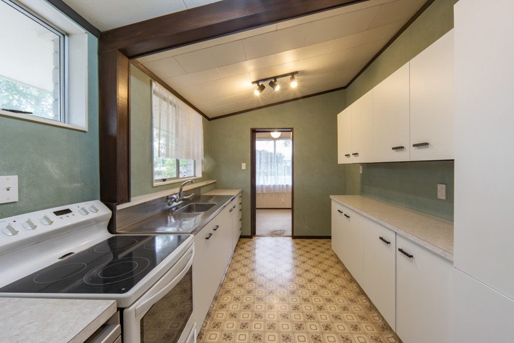 44 Elmwood Crescent, Pukete, Hamilton - Carousel 2