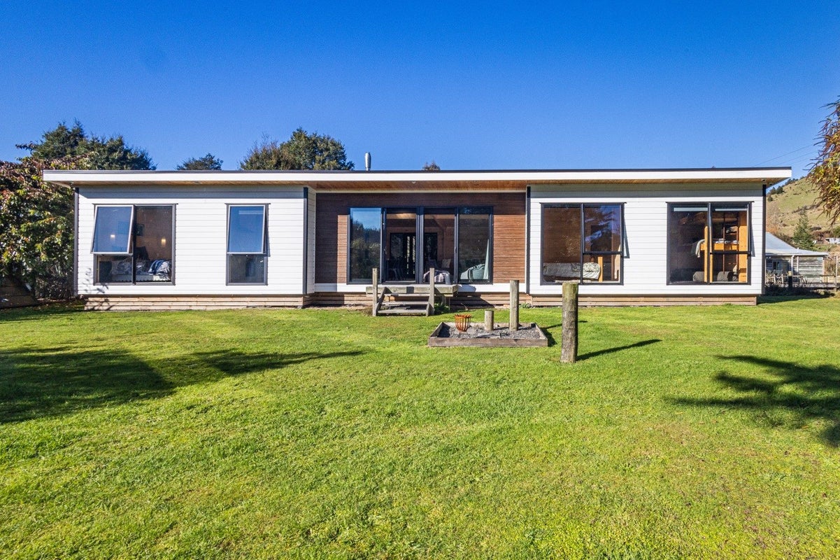 18 Kaitieke Road, Raurimu, Owhango - Carousel 1