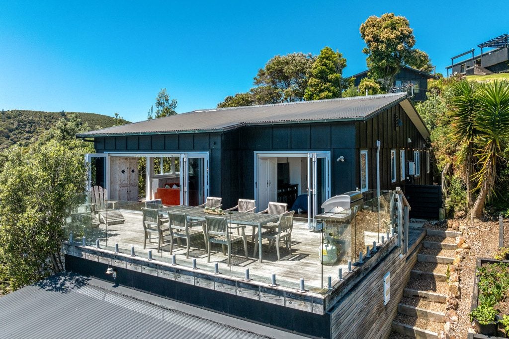 75 Ostend Road, Ostend, Waiheke Island - Carousel 1