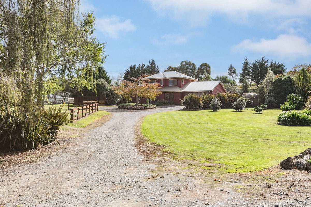 21 Racecourse Road, Waipawa, Waipawa - Carousel 1