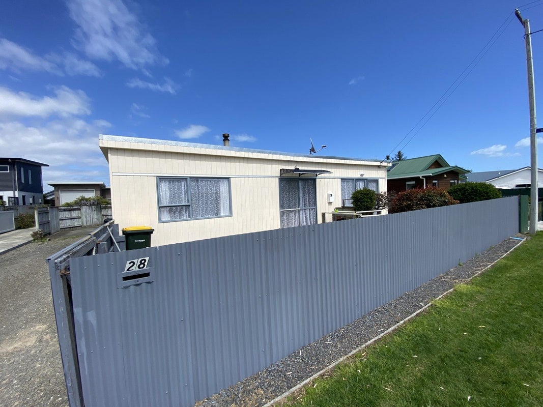 28 Pratt Avenue, Foxton Beach, Foxton - Carousel 10