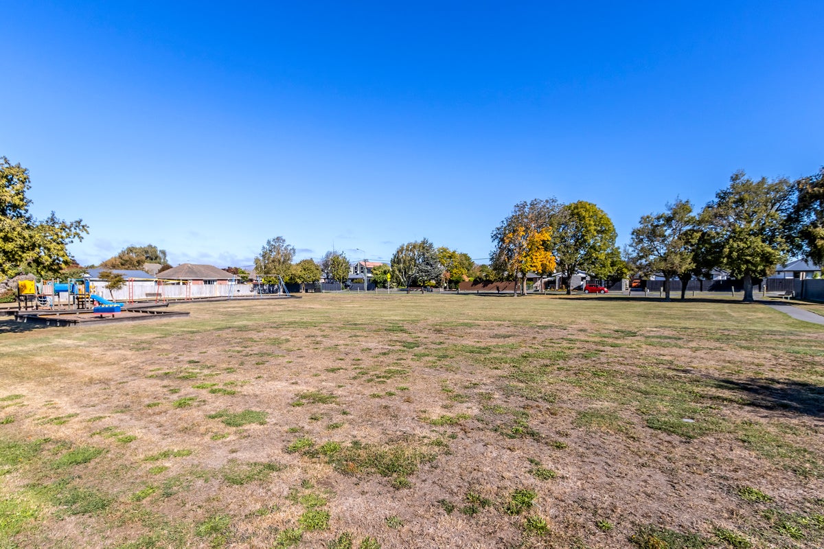 2/36 Niven Street, Avondale, Christchurch - Carousel 13