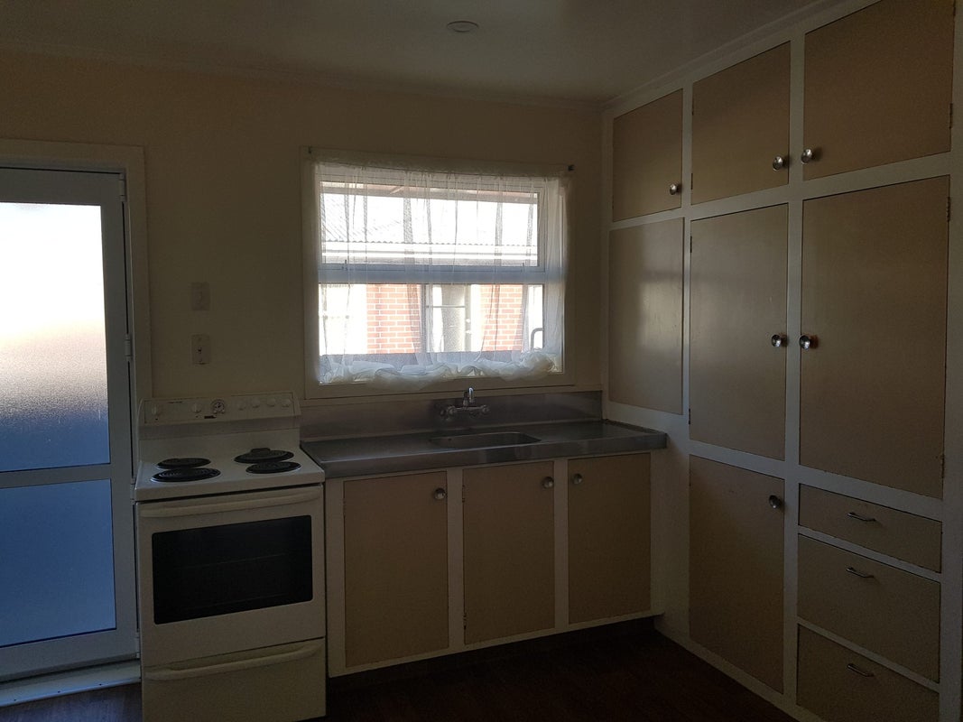 2/480 Worcester Street, Linwood, Christchurch - Carousel 2