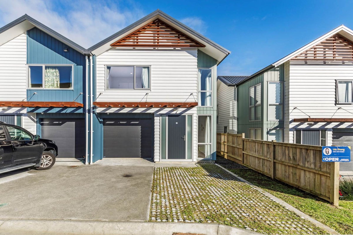 33 Bight Road, Long Bay, Auckland - Carousel 34