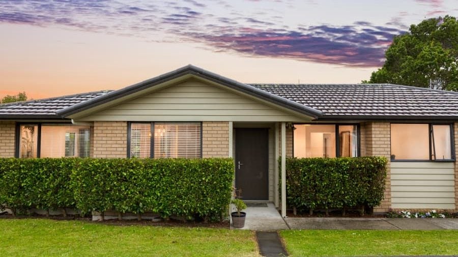 169K Colwill Road, Massey, Auckland - Carousel 1