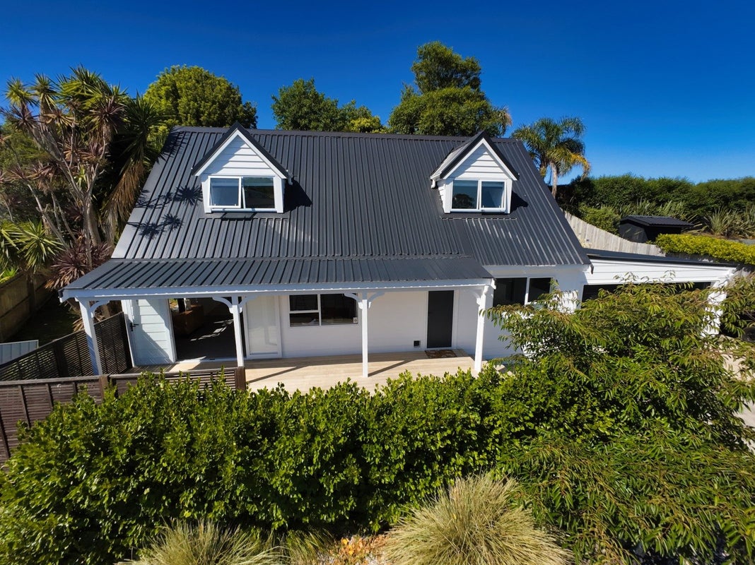 15 Weka Close, Red Beach, Whangaparaoa - Carousel 2