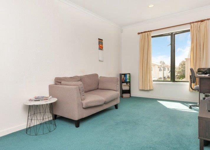 76/1 Ambrico Place, New Lynn, Auckland - Carousel 2