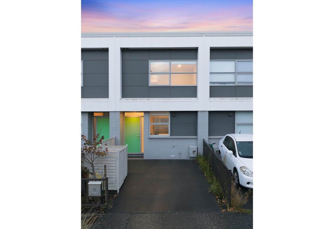 11 Horo Road, Flat Bush, Auckland - Carousel 18