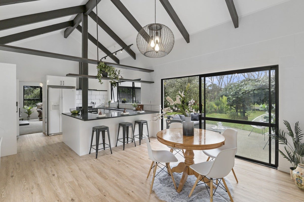 602 Hokio Beach Road, Hokio Beach, Levin - Carousel 2