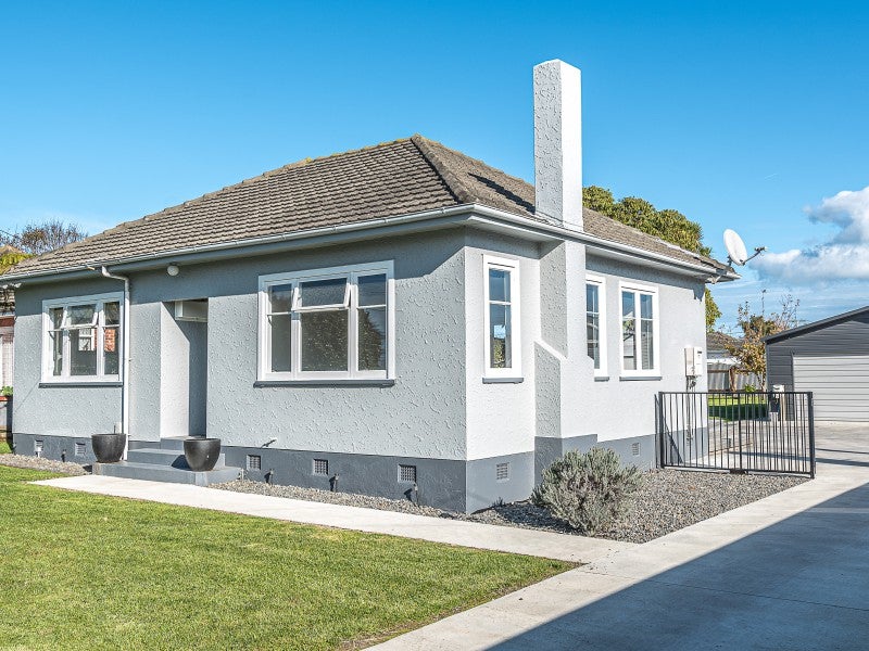 23 Caffray Avenue, Aramoho, Whanganui - Carousel 1