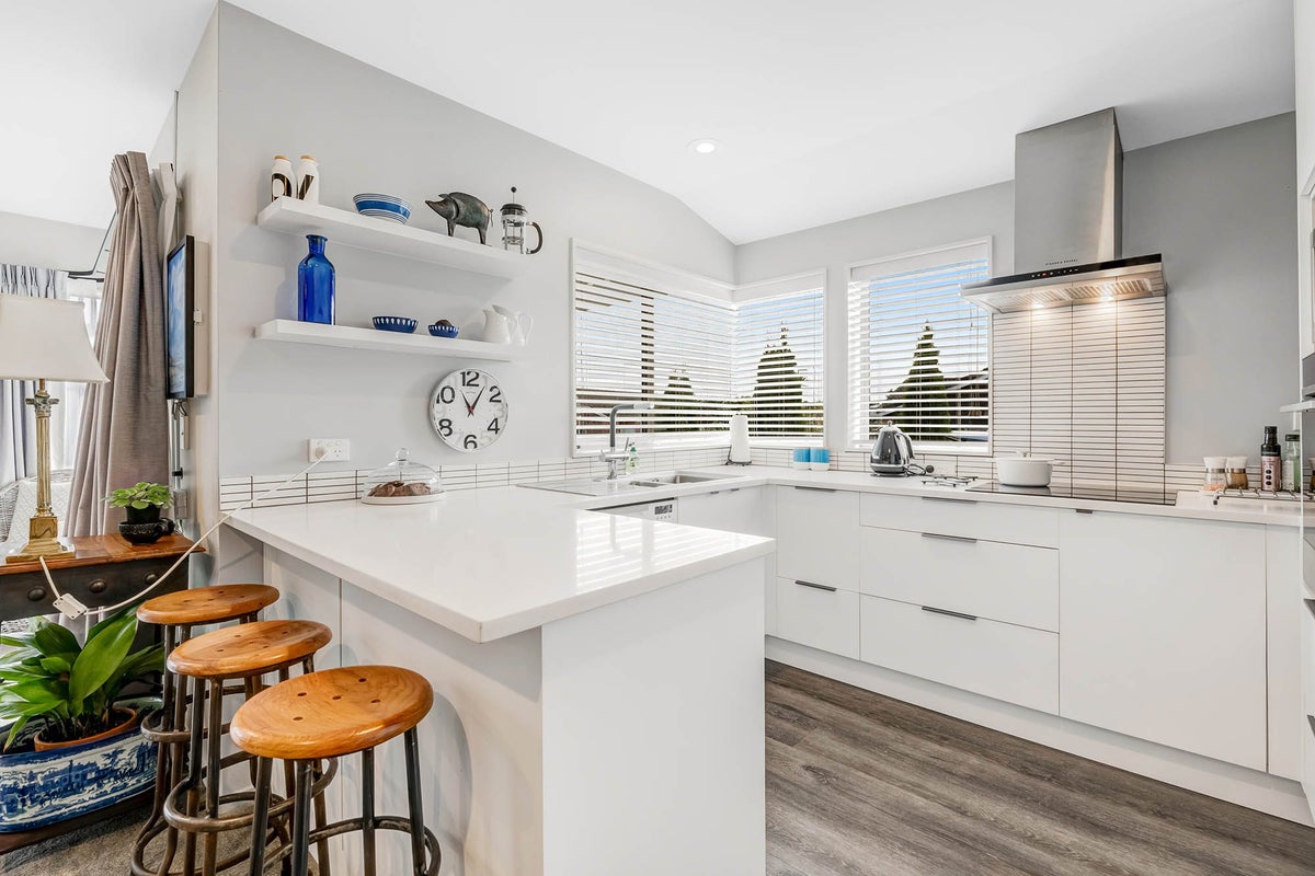 45 The Grove, Red Beach, Whangaparāoa - Carousel 2