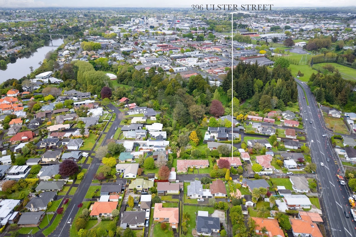 396 Ulster Street, Beerescourt, Hamilton - Carousel 25