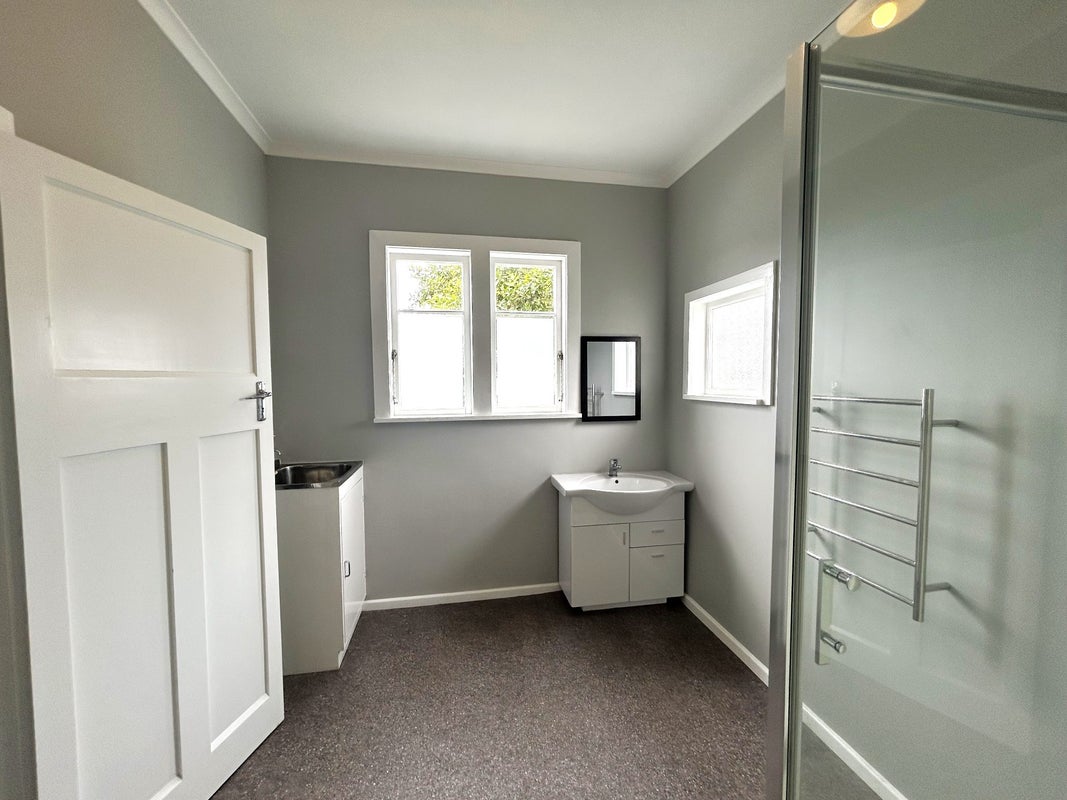5 Lodge Road, Maraenui, Napier - Carousel 24