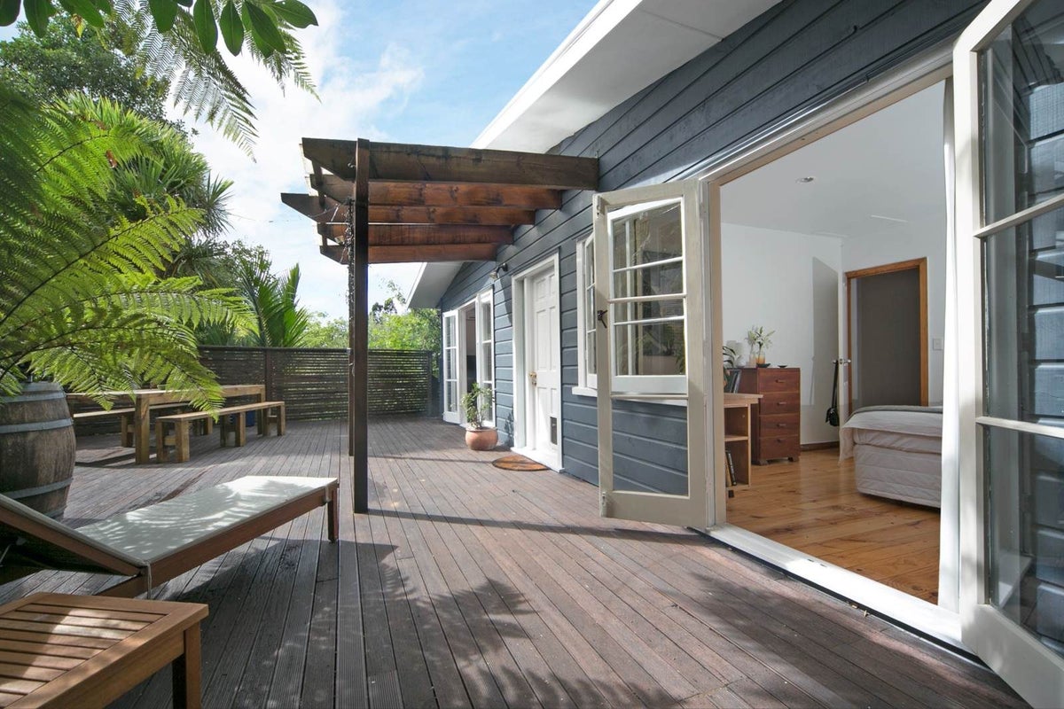183 Woodlands Park Road, Titirangi, Auckland - Carousel 10