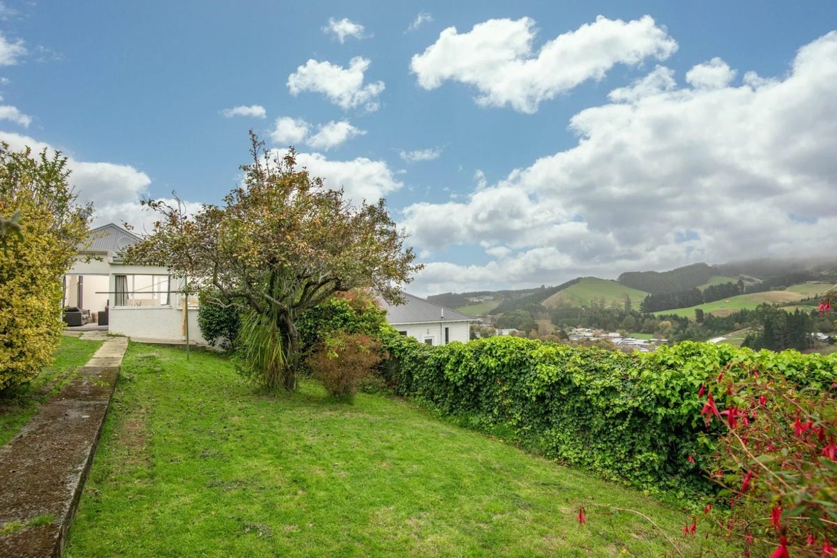 72 Havelock Street, Kenmure, Dunedin - Carousel 2