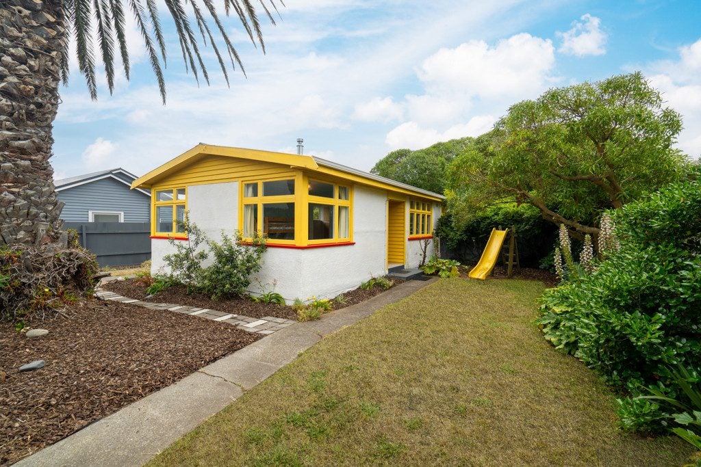 20 Jellicoe Street, South New Brighton, Christchurch - Carousel 1