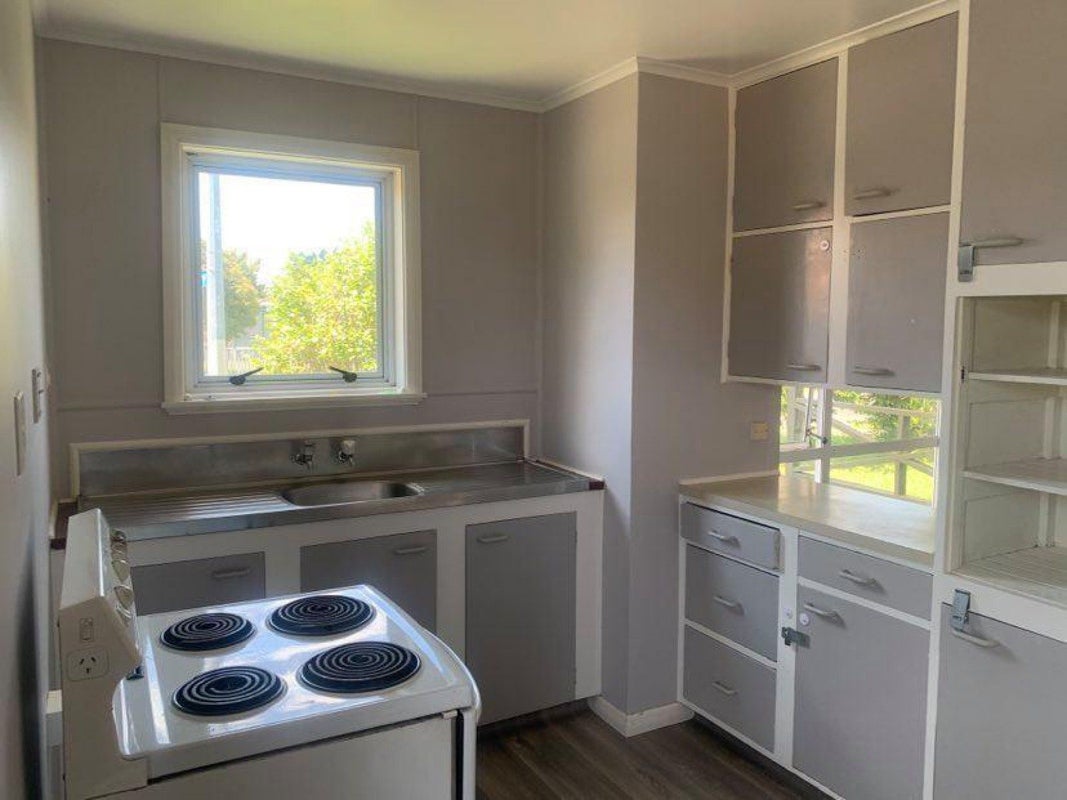 23 Rawlings Street, Bader, Hamilton - Carousel 2