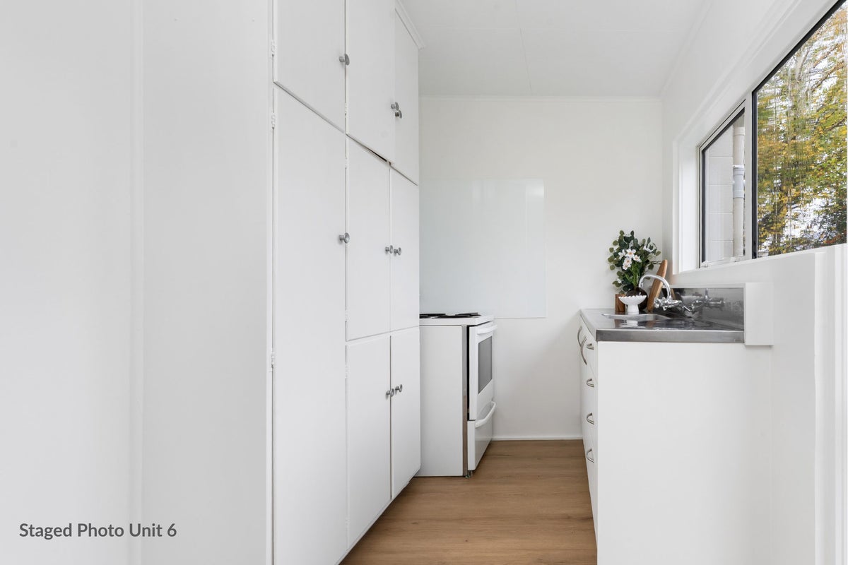 4/53 Brockworth Place, Riccarton, Christchurch City, Canterbury - Carousel 2