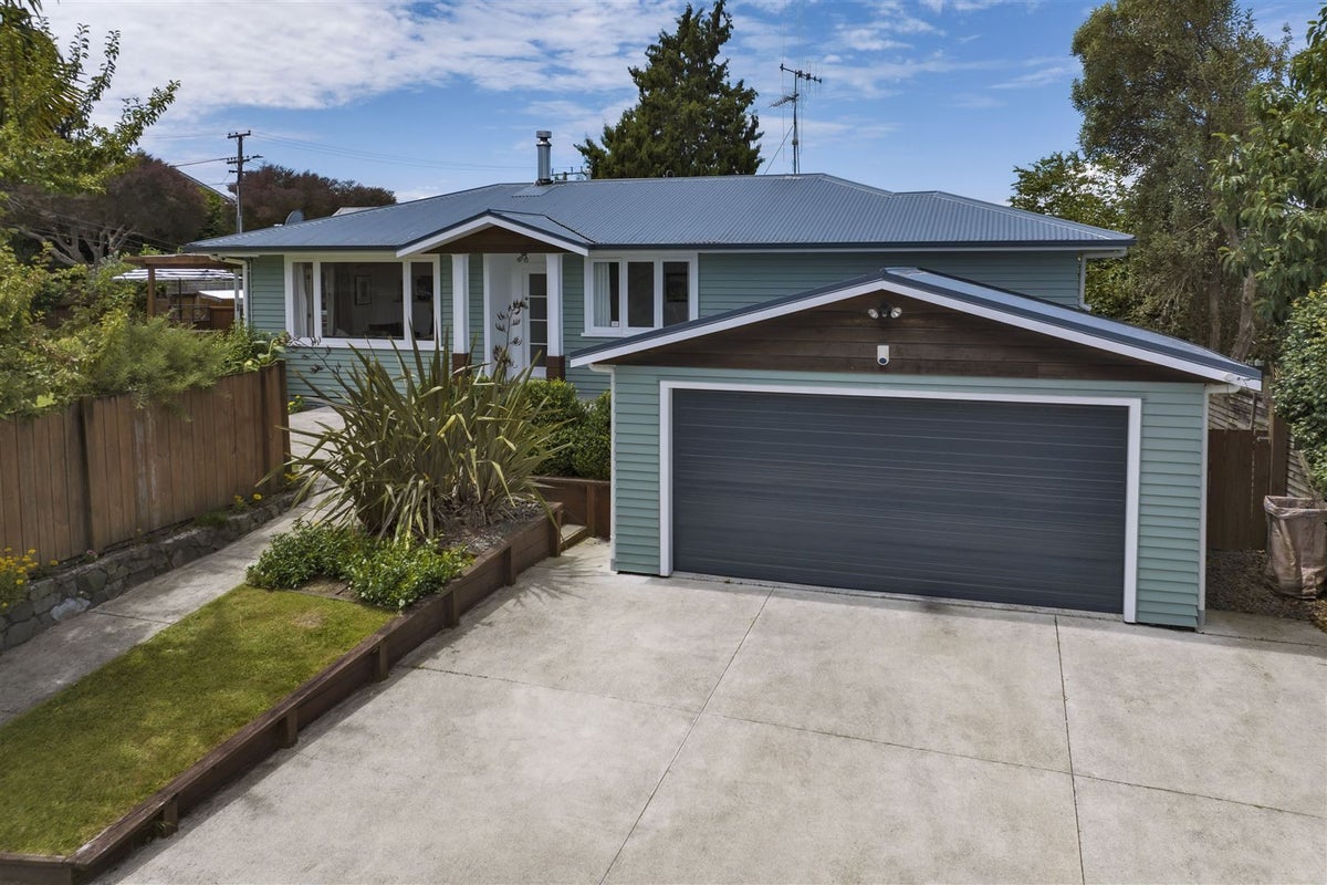 25 Johnsview Terrace, Hillcrest, Hamilton - Carousel 1