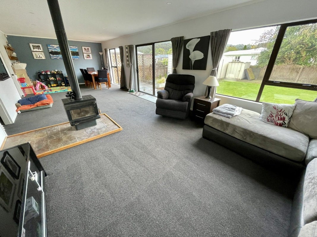 53 Parkway, Wainuiomata, Lower Hutt - Carousel 1