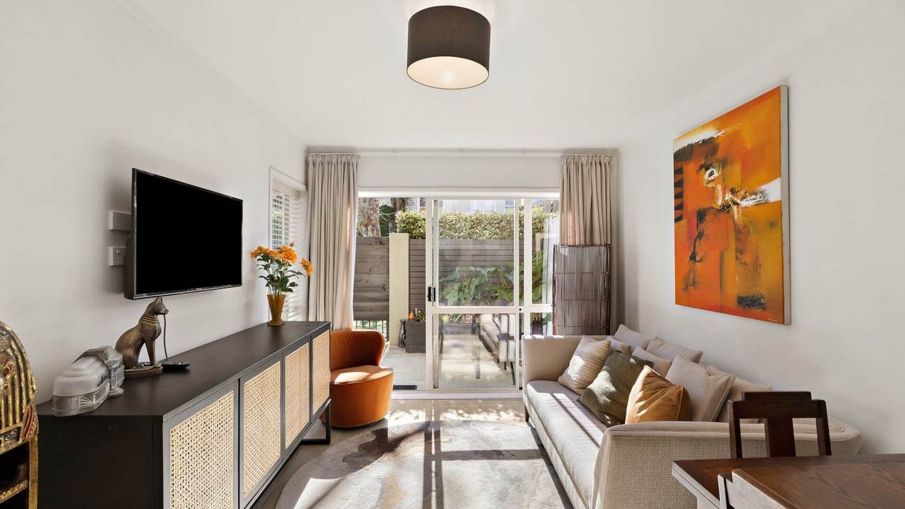 3/22 Wynyard Road, Mount Eden, Auckland - Carousel 1