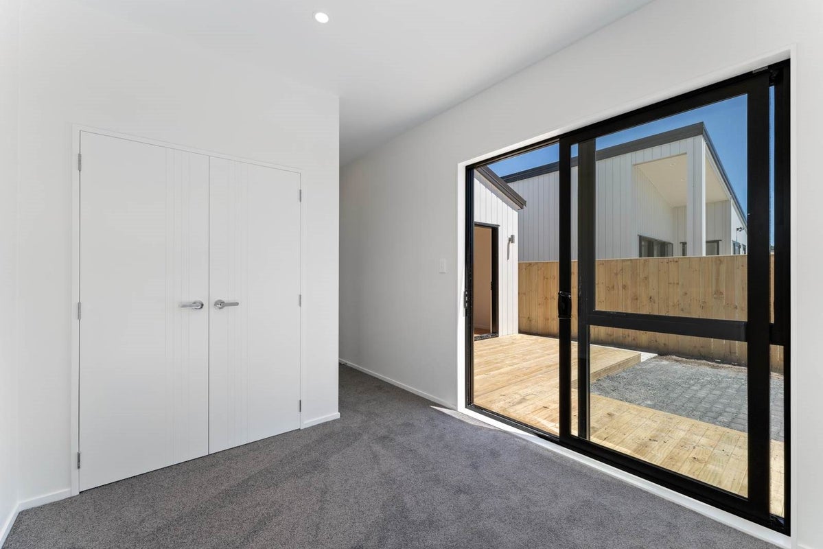 30C Biokovo Street, Massey, Auckland - Carousel 29