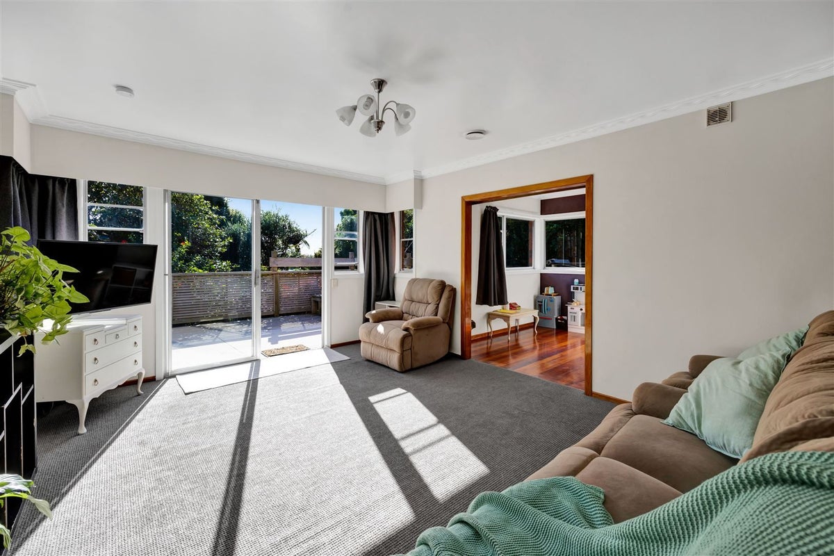 7A Penrith Street, Westown, New Plymouth - Carousel 2