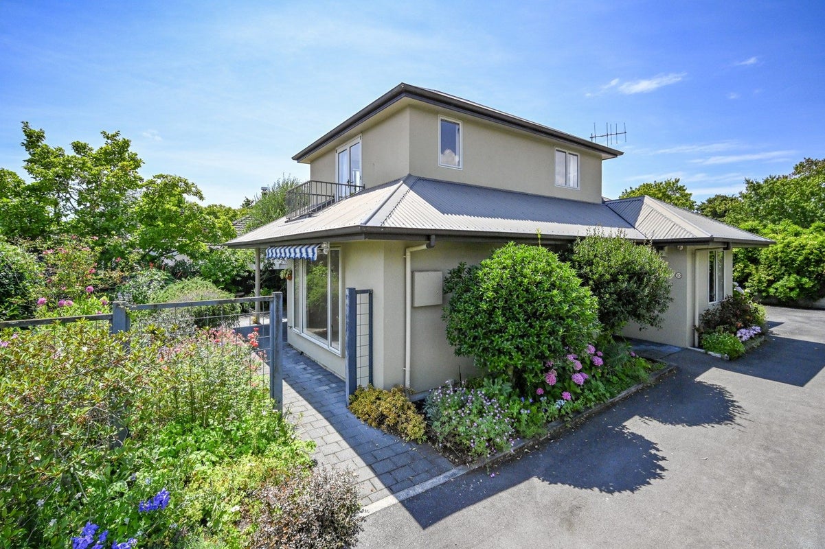 2/10 McHardy Street, Havelock North, Havelock North - Carousel 1