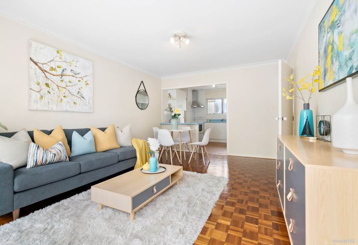 2/30 PEGLER DR, Howick, Manukau - Carousel 2