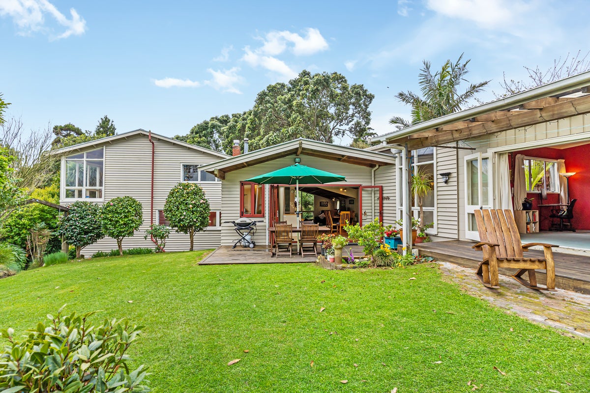 52A Bolton Street, Blockhouse Bay, Auckland - Carousel 2