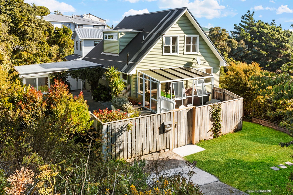 160 Buckley Road, Southgate, Wellington - Carousel 1