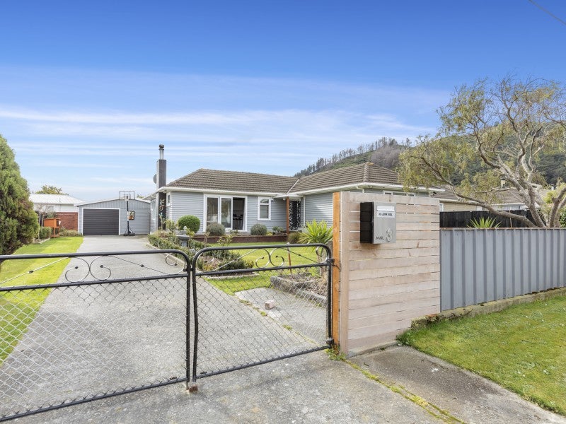 3 Wright Street, Wainuiomata, Lower Hutt - Carousel 1