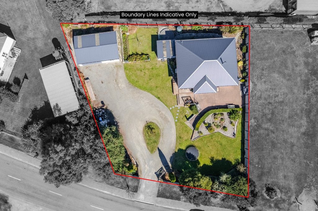 38 Charles Street, Weston, Oamaru - Carousel 22