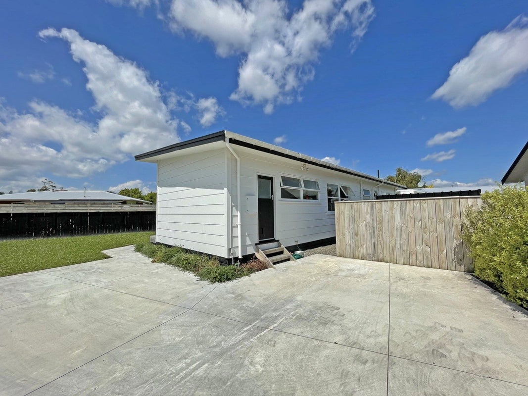 5A Bradford Place, Awapuni, Palmerston North - Carousel 9
