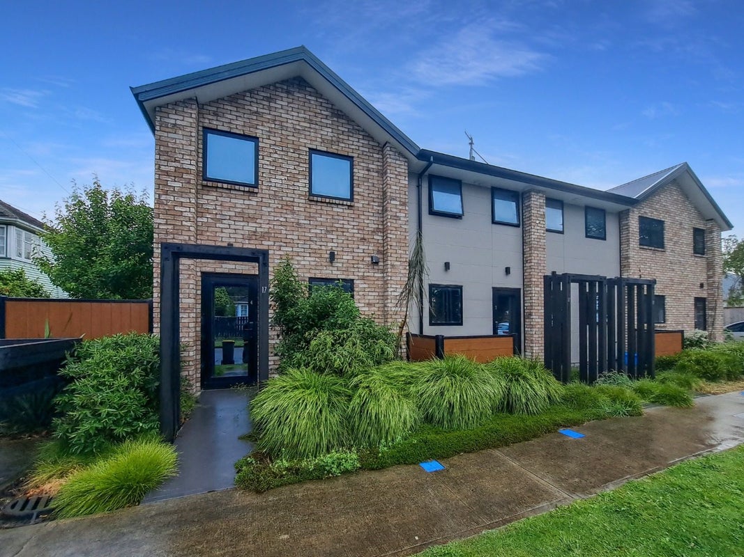 4/17 Pearce Crescent, Taita, Lower Hutt - Carousel 1