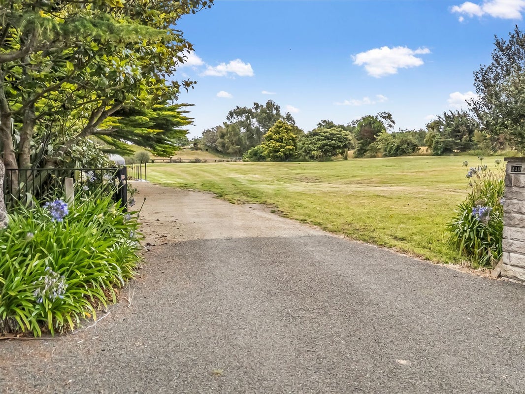 219 Great North Road, Otamatea, Whanganui - Carousel 1