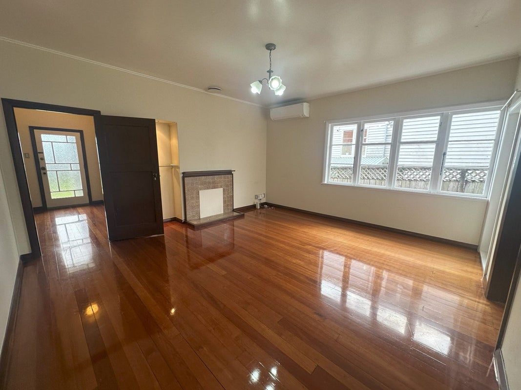160 Long Drive, St Heliers, Auckland - Carousel 2