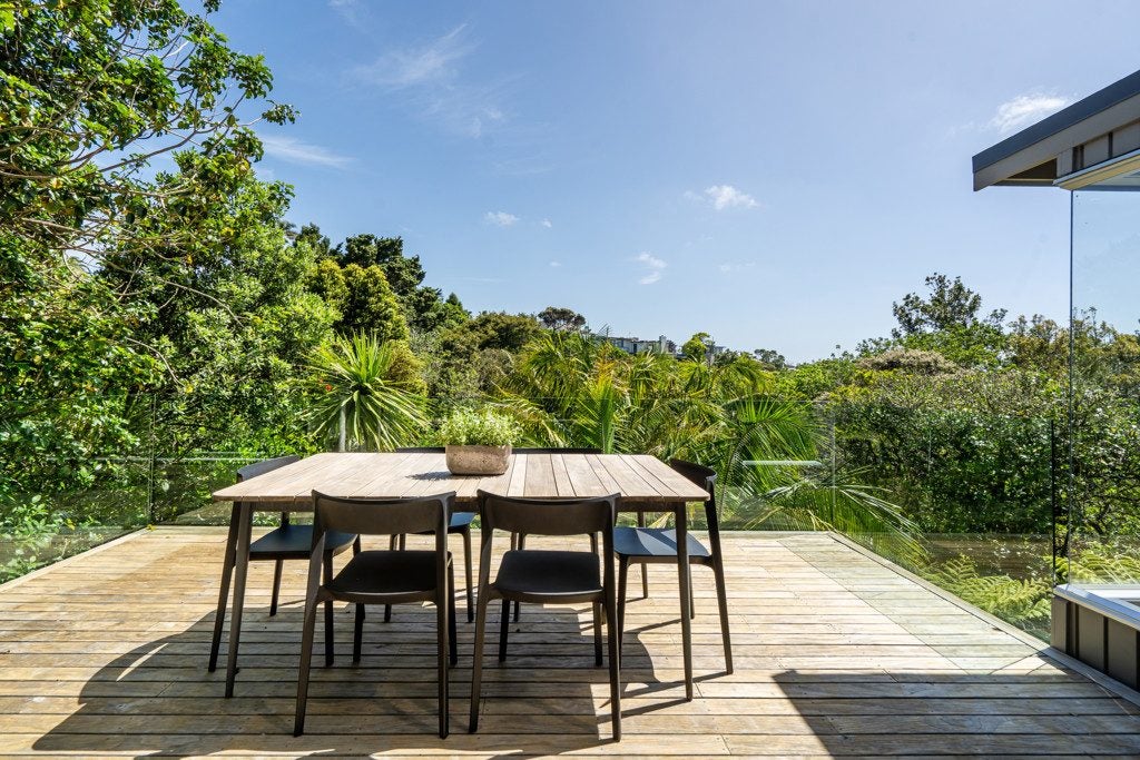 61 Hinemoa Street, Birkenhead, Auckland - Carousel 2