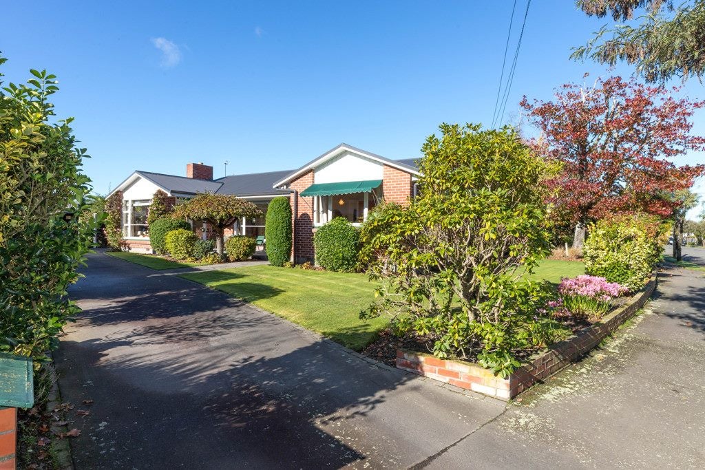 26 Sevenoaks Drive, Bryndwr, Christchurch - Carousel 22