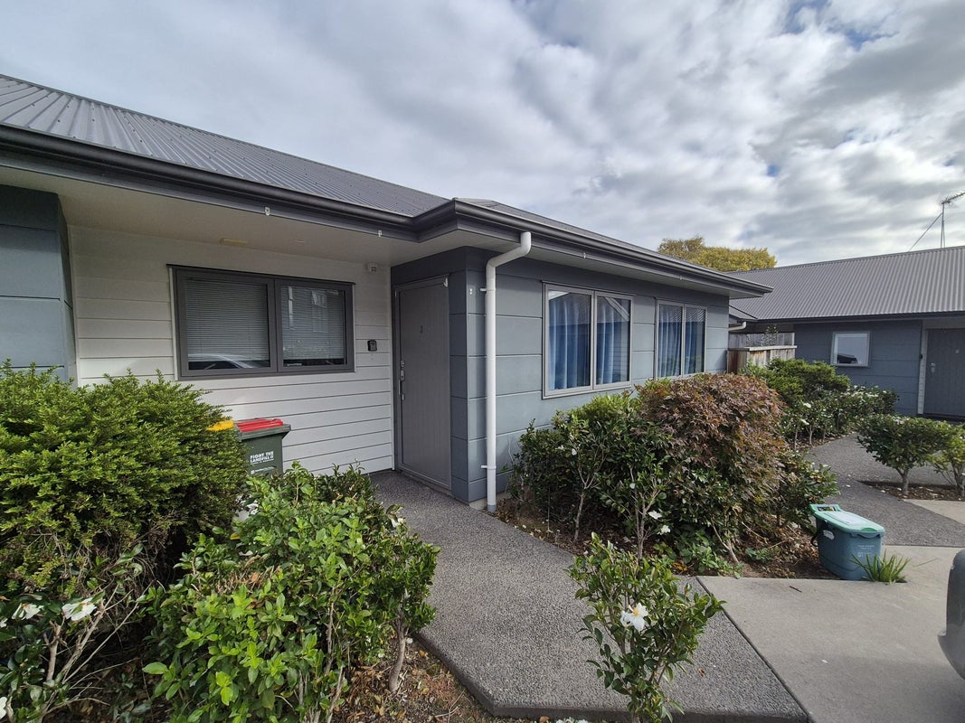 3/5 Jones Crescent, Melville, Hamilton - Carousel 1