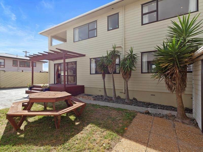 24B Karewa Parade, Papamoa Beach, Papamoa - Carousel 1