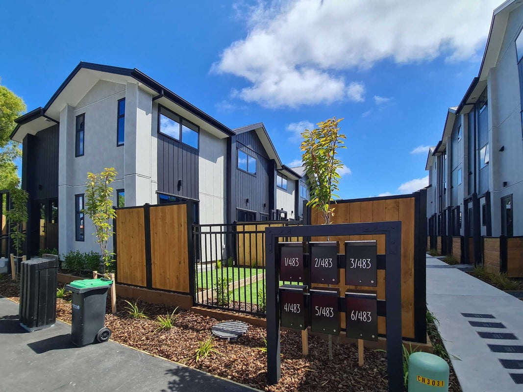 6/483 Selwyn Street, Christchurch Central, Christchurch - Carousel 1