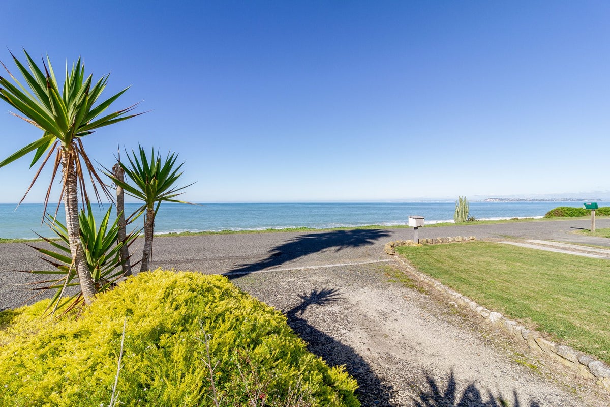 115 North Shore Road, Eskdale, Napier - Carousel 2