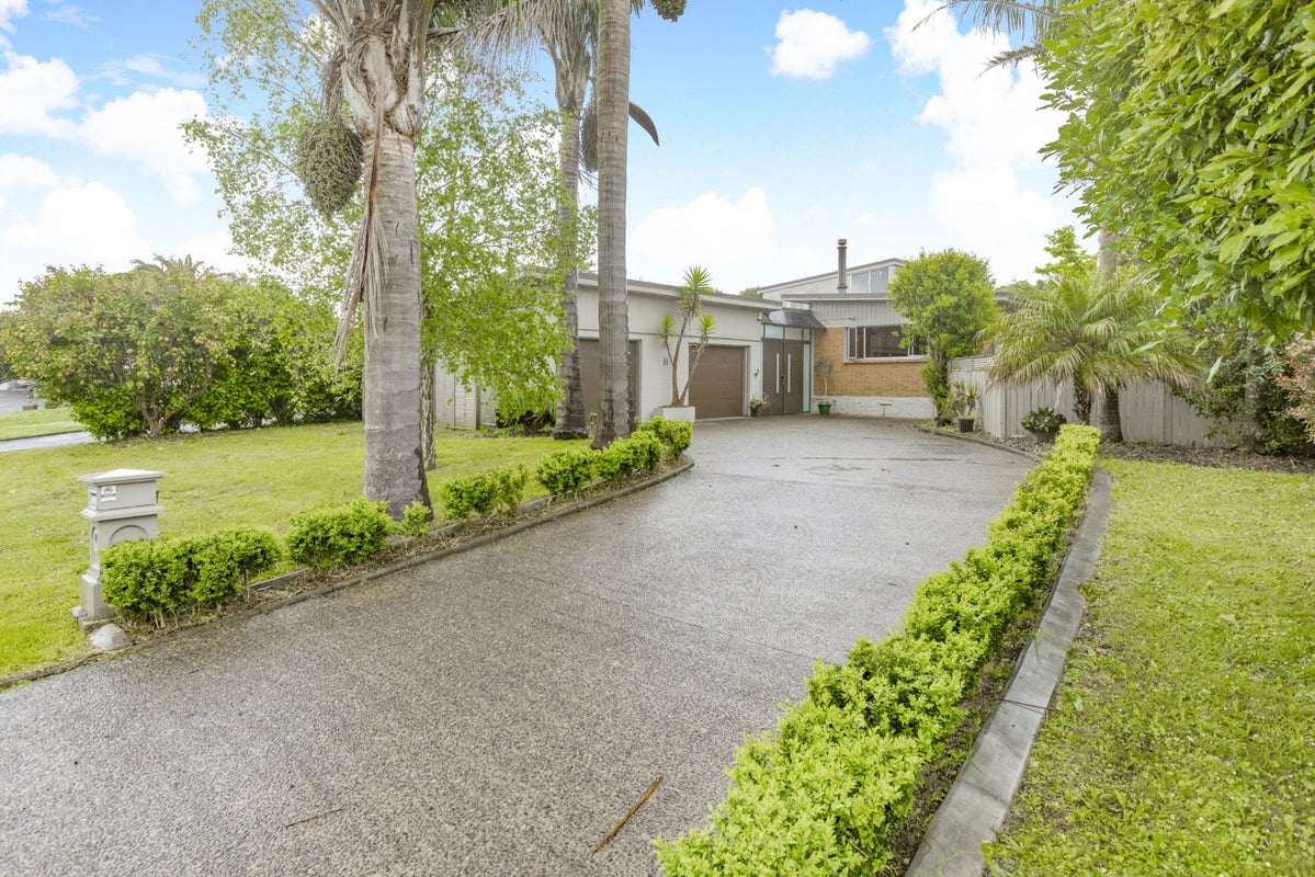 13 Magnolia Avenue, Opaheke, Papakura - Carousel 1