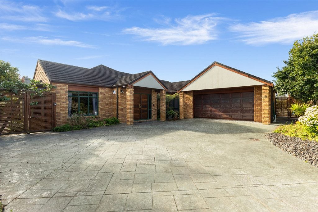 8 Brailsford Court, Dannemora, Auckland - Carousel 1