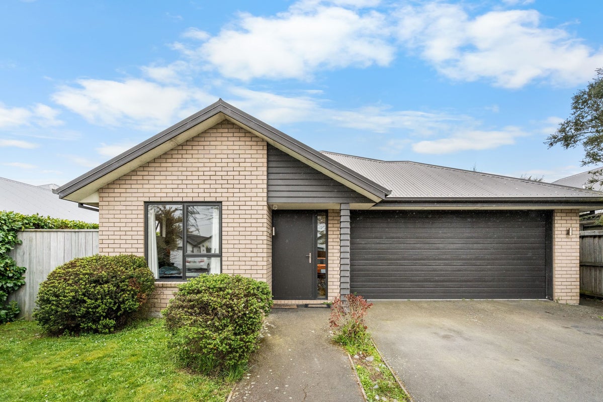 38 Little Oaks Drive, Yaldhurst, Christchurch - Carousel 1