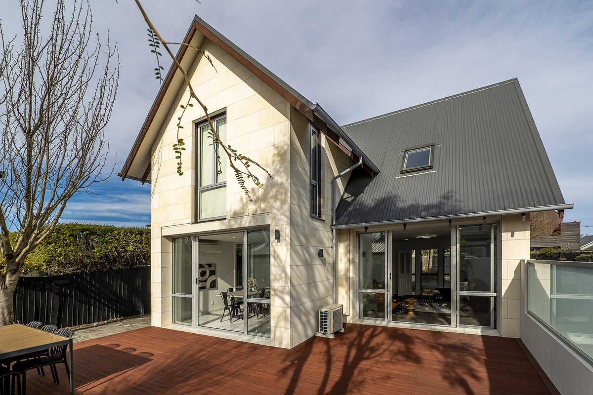 48B Ranfurly Street, St Albans, Christchurch - Carousel 1