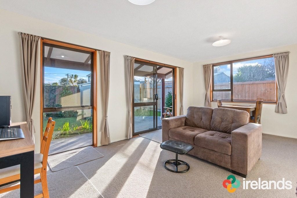 2/43 Rodney Street, New Brighton, Christchurch - Carousel 2